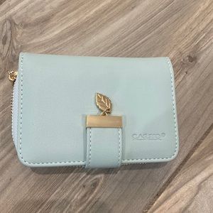 Womens blue wallet